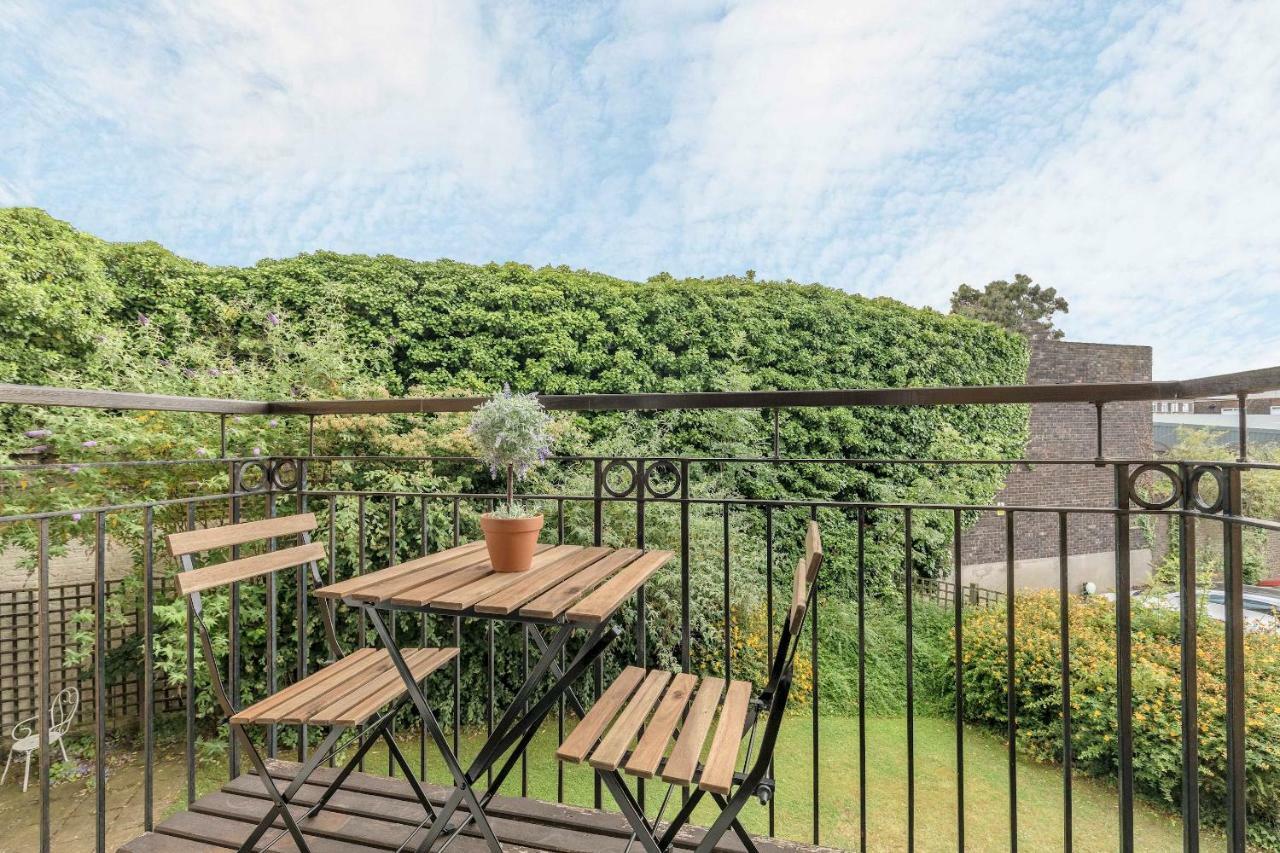 ווינדזור Modern Apartment Within Short Walk Of The Castle, High Street And Long Walk - Free Parking מראה חיצוני תמונה